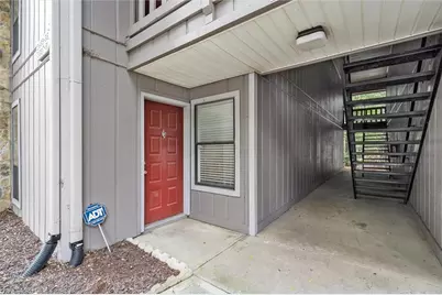 3987 Woodridge Way, Tucker, GA 30084 - Photo 8