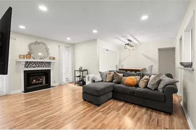 3987 Woodridge Way, Tucker, GA 30084 - Photo 2