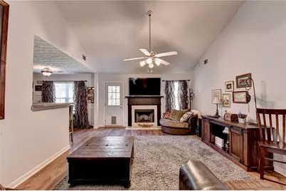 619 Landing Way, Loganville, GA 30052 - Photo 8