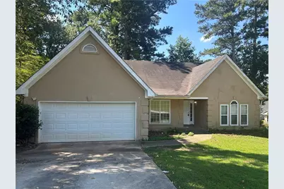 7049 Crestwood Place, Lithonia, GA 30058 - Photo 1