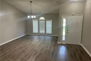 7049 Crestwood Pl, Lithonia, GA 30058 - Photo 2