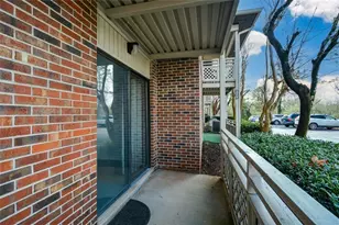 475 Mount Vernon Hwy NE, Sandy Springs, GA 30328 - Photo 14