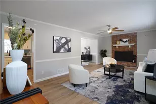 2063 Wellborn Close, Lithonia, GA 30058 - Photo 4