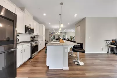 713 Brecklin Lane, Woodstock, GA 30188 - Photo 14