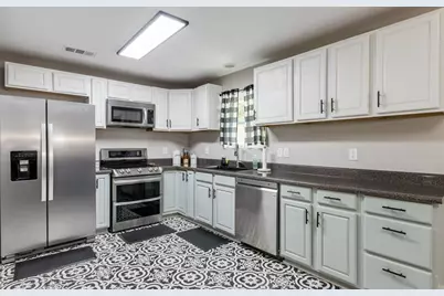 608 Wayside Road NE, Rome, GA 30161 - Photo 1