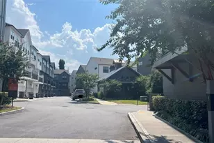 200 Chestnut Cir, Atlanta, GA 30342 - Photo 26