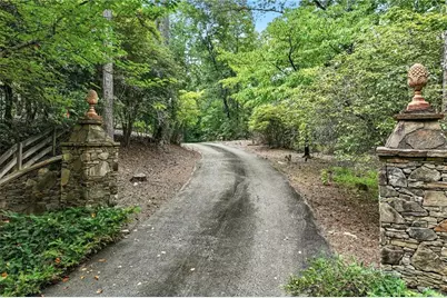 951 East Lake Drive, Gainesville, GA 30506 - Photo 2