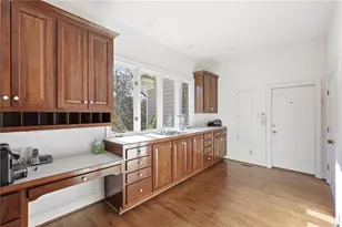 951 E Lake Dr, Gainesville, GA 30506 - Photo 34