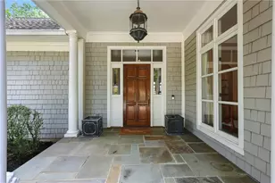 951 E Lake Dr, Gainesville, GA 30506 - Photo 8