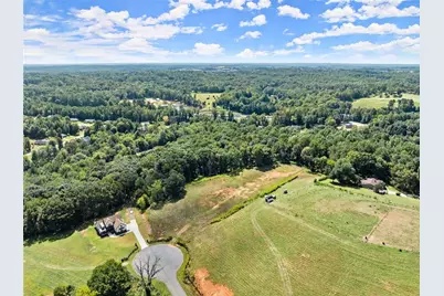 240 Hensley Lane, Hoschton, GA 30548 - Photo 8