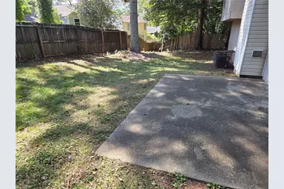 943 Lake Drive Court, Stone Mountain, GA 30088 - Photo 12