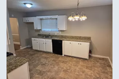 943 Lake Drive Court, Stone Mountain, GA 30088 - Photo 6