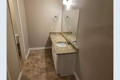 943 Lake Drive Court, Stone Mountain, GA 30088 - Photo 10