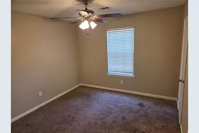 943 Lake Drive Court, Stone Mountain, GA 30088 - Photo 8