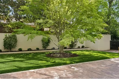 2575 Peachtree Road NE #5G, Atlanta, GA 30305 - Photo 48