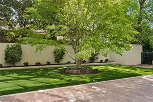 2575 Peachtree Rd NE, Atlanta, GA 30305 - Photo 48