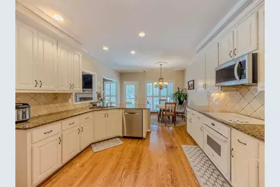 1739 Praters Point, Dacula, GA 30019 - Photo 8