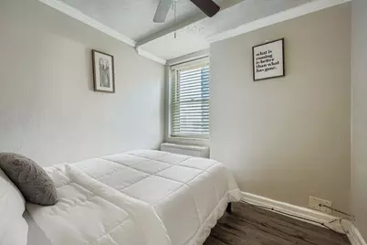 300 Peachtree Street NE #11I, Atlanta, GA 30308 - Photo 6