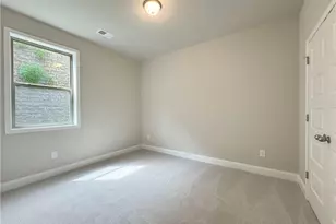 2130 Manor Pointe Dr, Cumming, GA 30041 - Photo 4