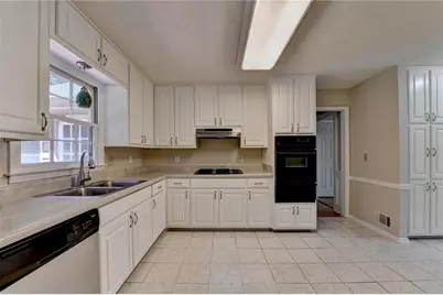 3321 Newburn Street SW, Lilburn, GA 30047 - Photo 24