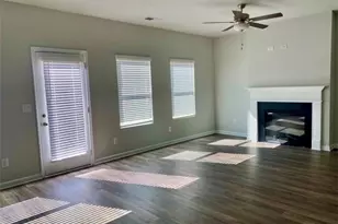 7439 Knoll Hollow Rd, Lithonia, GA 30058 - Photo 4