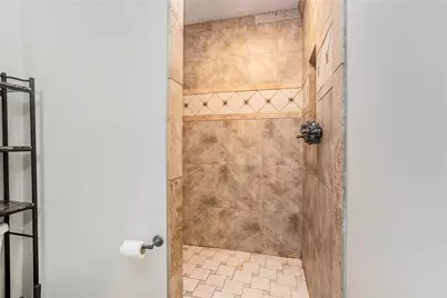 1534 Oakhill Drive, Auburn, GA 30011 - Photo 16