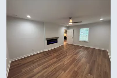 1389 Lanvale Drive SW, Atlanta, GA 30310 - Photo 12