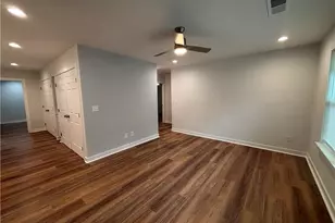 1389 Lanvale Dr SW, Atlanta, GA 30310 - Photo 4