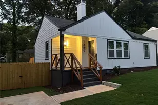 1389 Lanvale Dr SW, Atlanta, GA 30310 - Photo 2