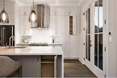 220 Briscoe Way, Alpharetta, GA 30009 - Photo 12