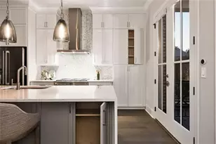 220 Briscoe Wy, Alpharetta, GA 30009 - Photo 12