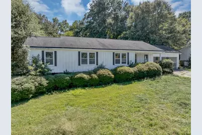 6867 Laurelwood Drive, Douglasville, GA 30135 - Photo 4