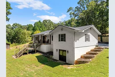 1540 Walter Stover Road, Gainesville, GA 30501 - Photo 2