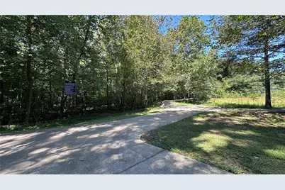 500 Barrington Drive W, Roswell, GA 30076 - Photo 42