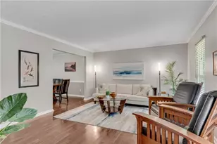 500 Barrington Dr W, Roswell, GA 30076 - Photo 6