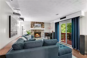 500 Barrington Dr W, Roswell, GA 30076 - Photo 10