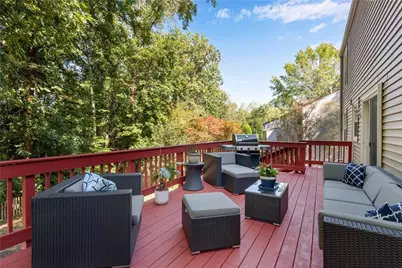 500 Barrington Drive W, Roswell, GA 30076 - Photo 26