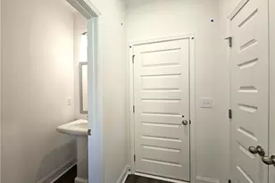 7313 Yewtree Dr, Flowery Branch, GA 30542 - Photo 16