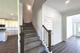 7313 Yewtree Dr, Flowery Branch, GA 30542 - Photo 10