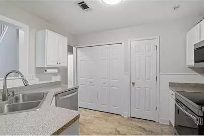 2377 Charleston Pointe SE, Atlanta, GA 30316 - Photo 6