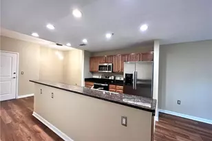 3040 Peachtree Rd NW, Atlanta, GA 30305 - Photo 6