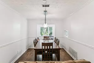 19 Normandy Ct NE, Atlanta, GA 30324 - Photo 8