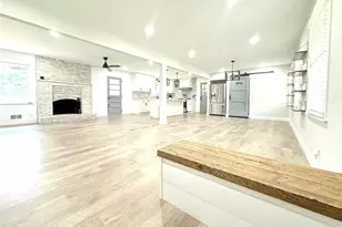 628 Verney Dr, Marietta, GA 30066 - Photo 2