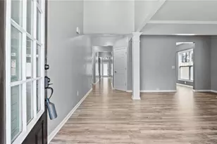 1661 Hedington Ct, Lawrenceville, GA 30045 - Photo 2