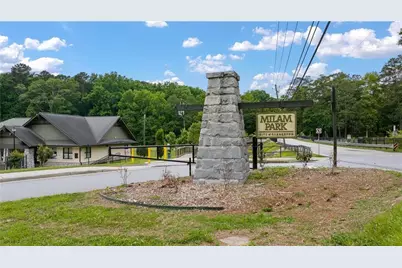 911 East Green Lane, Clarkston, GA 30021 - Photo 22