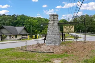 911 E Grn Ln, Clarkston, GA 30021 - Photo 22