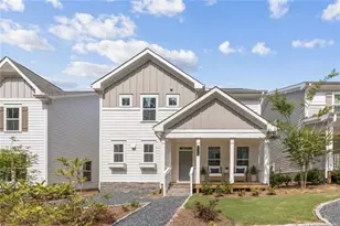 911 E Grn Ln, Clarkston, GA 30021 - Photo 1