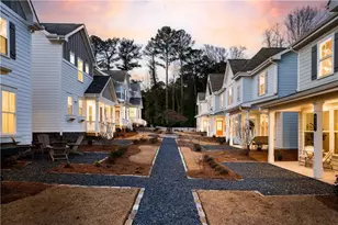 911 E Grn Ln, Clarkston, GA 30021 - Photo 30