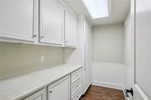 279 Lakeview Ave NE, Atlanta, GA 30305 - Photo 36