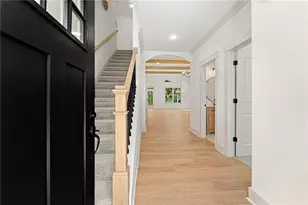 33 Hometown Ct, Jefferson, GA 30549 - Photo 2